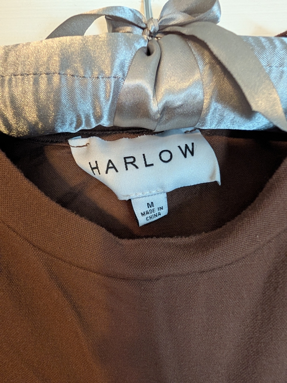 Harlow Brown Structured Cap-Sleeve Tank Top - Picture 3 of 3